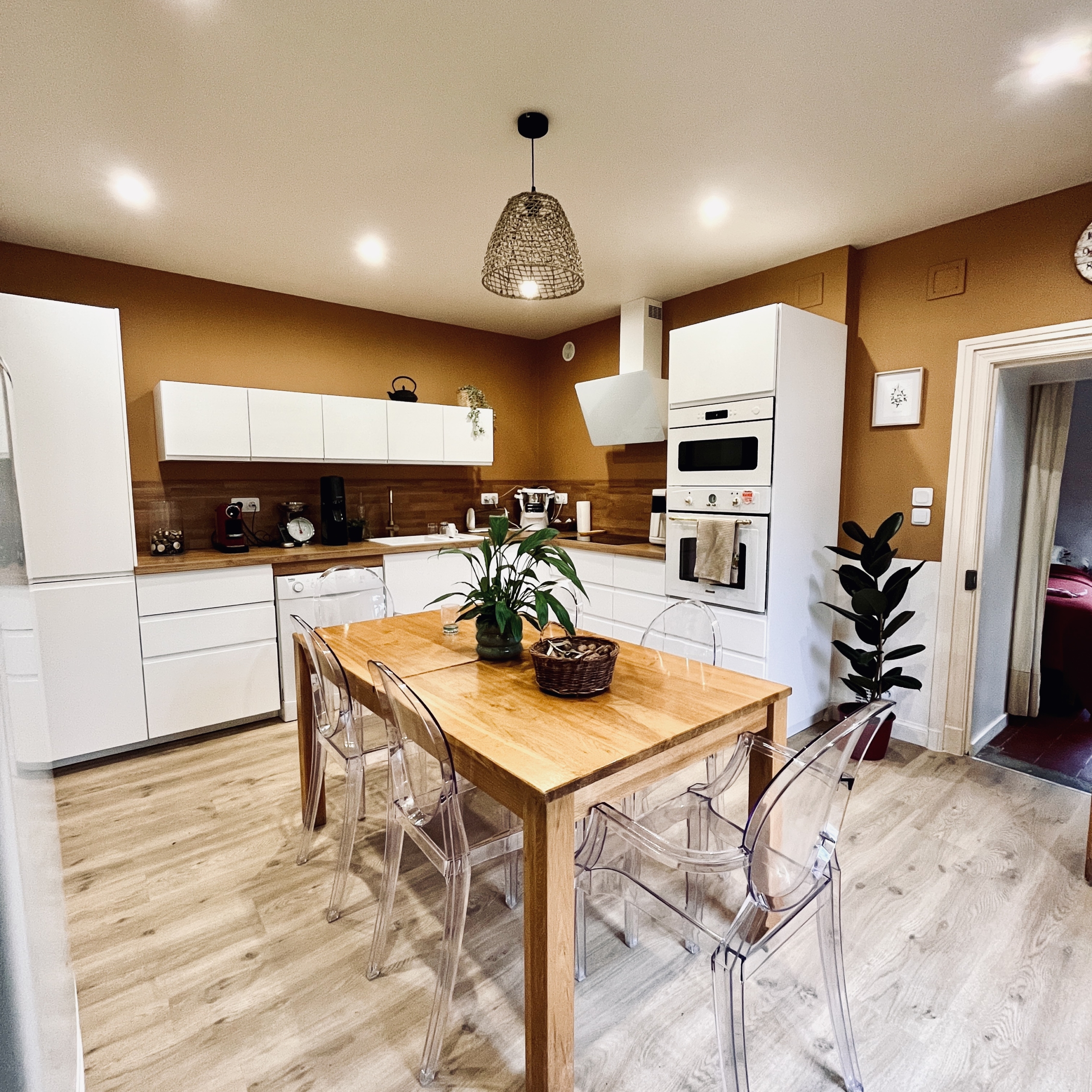 cuisine fonctionnelle bois et camel